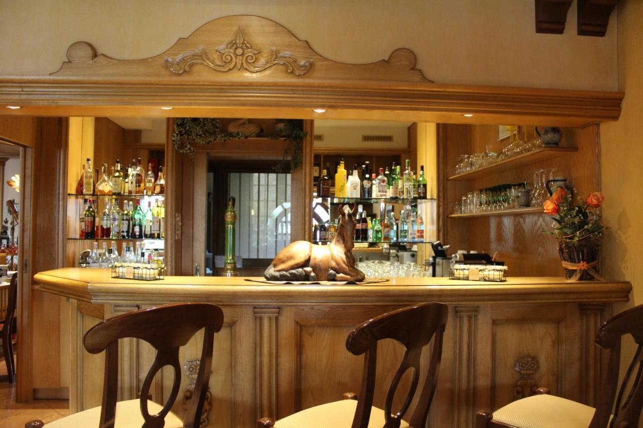 Hotel Le Mandelberg Mittelwihr Bagian luar foto